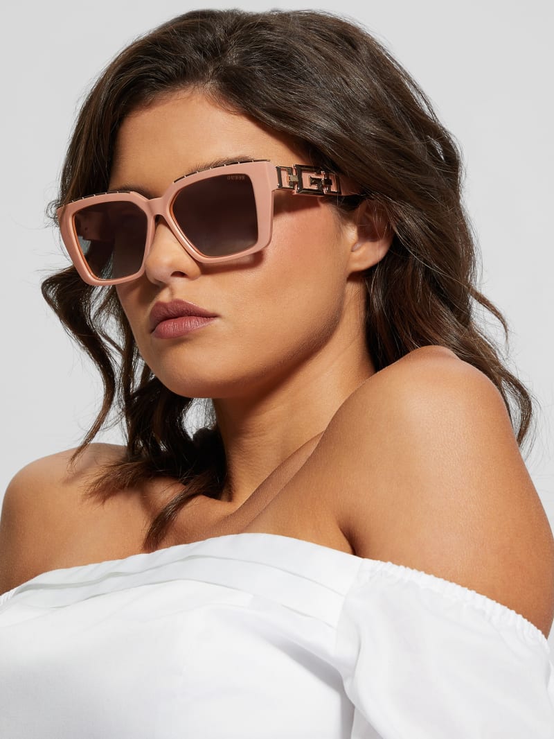 Guess Oversized Square G Chain Sunglasses - Shiny Pink / Bordeaux Mir