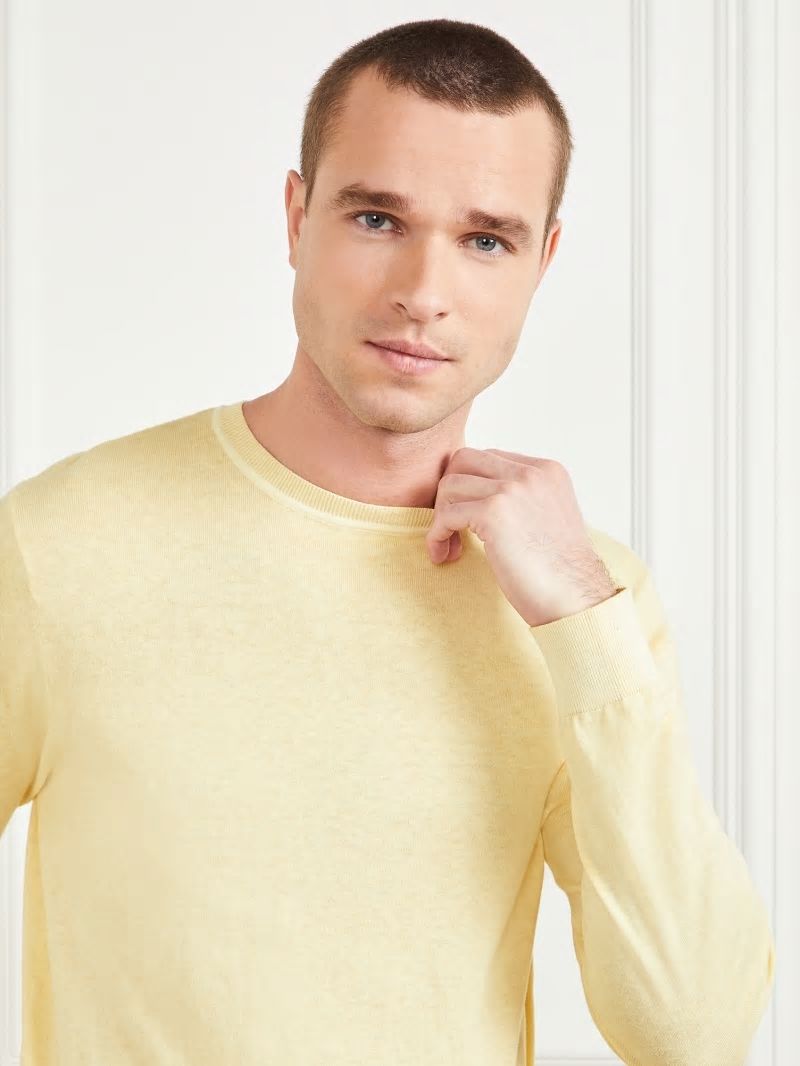 Guess Essential Crewneck Sweater - Creamy Yellow