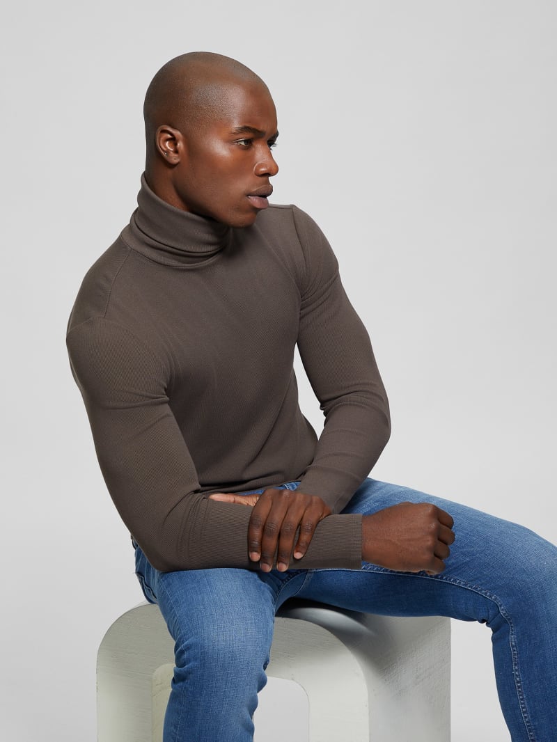 Guess Mateo Turtleneck Tee - Chocolate Brownie